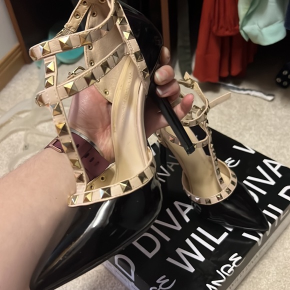 Worn once wild diva heels. - Picture 4 of 4